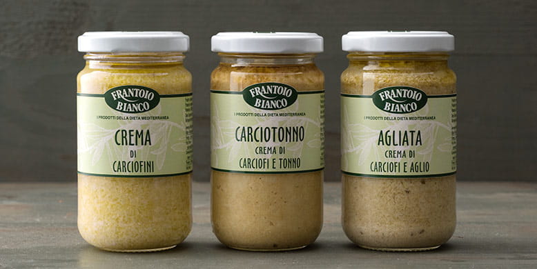 italienische sauce mit Gelbflossenthunfisch und Artischockenherzen  Fertig gemacht zu kaufen